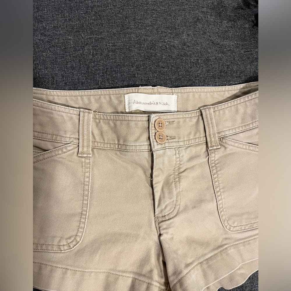 Abercrombie & Fitch Cargo Shorts💘 - Picture 6 of 9